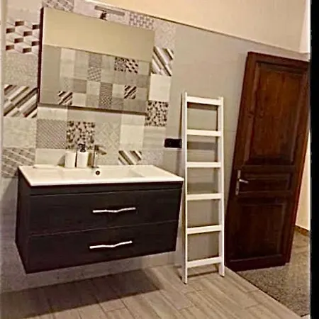 Celeste Bed & Breakfast *