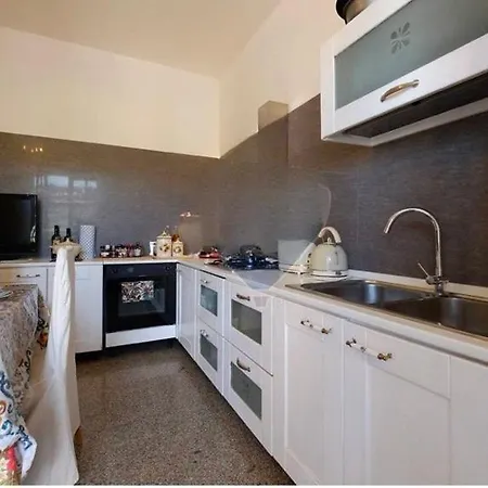 Celeste 住宿加早餐酒店 *